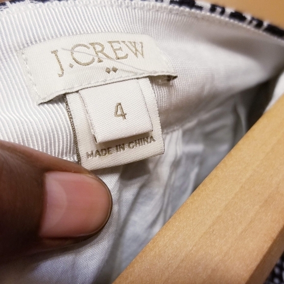 J. Crew Factory | Navy & White Graphic Jacquard Skirt (Size 4) - Picture 3 of 10